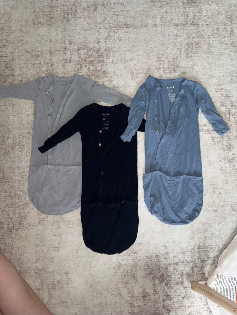 KyteBaby Sleep Gowns ( 2NB, 1 0-3mon)